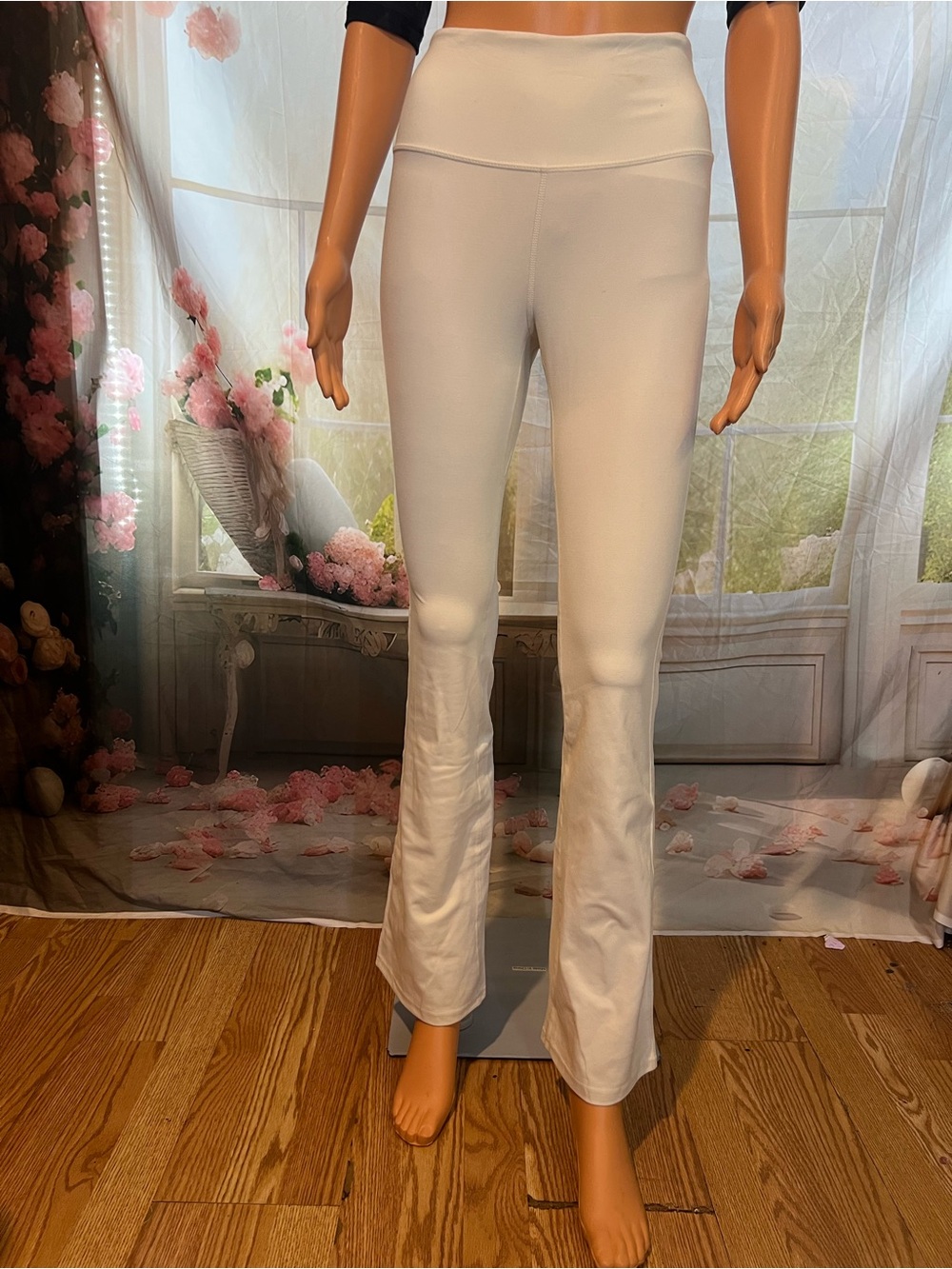 Women’s High-Waist White Flare Leg Pants